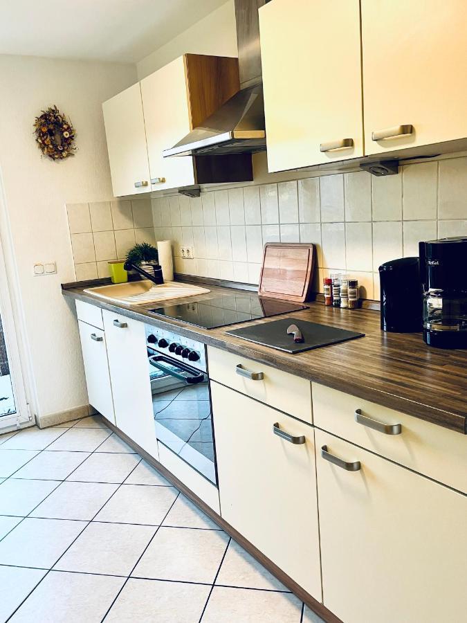Modernes 3 Zimmer Apartment - Luise- Mit Wlan, Balkon Und Smart-Tv In City-Nahe! Erfurt Exterior photo